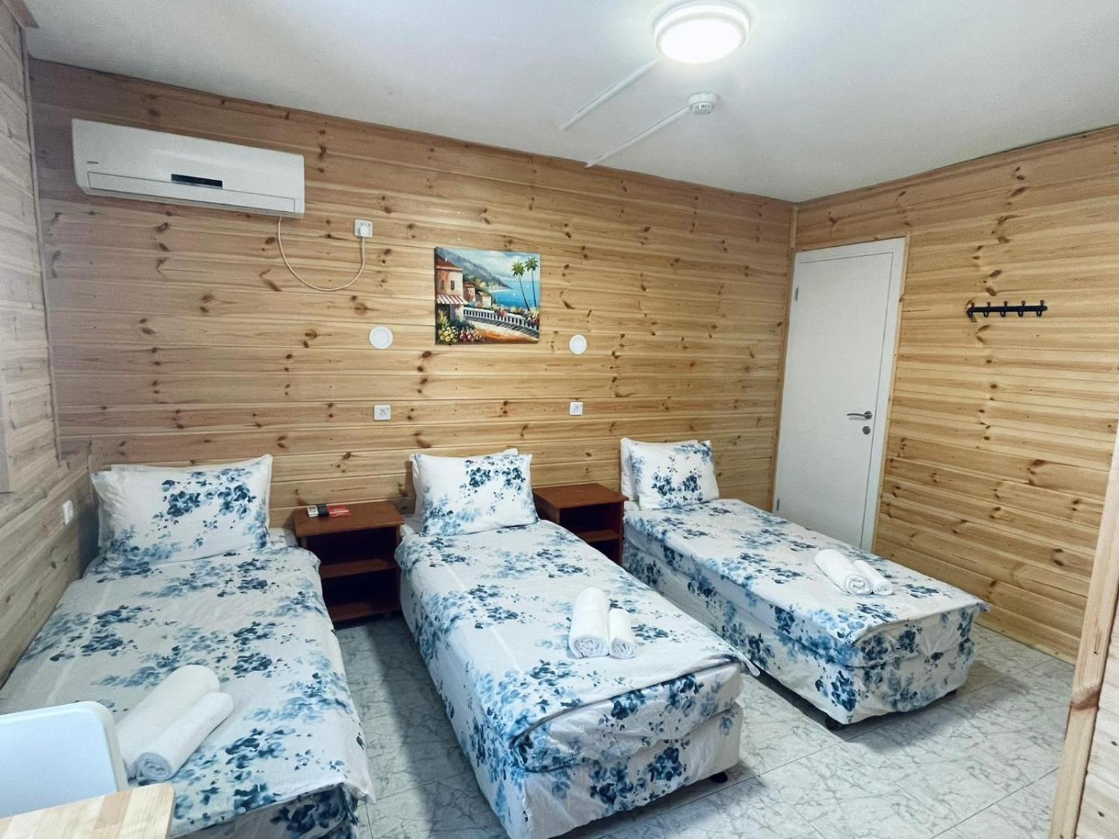 Amigo Hotel On The Beach Нагария Экстерьер фото